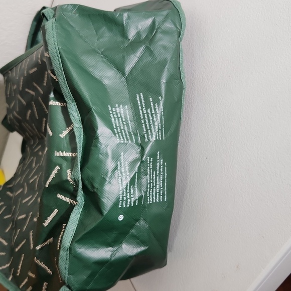 Lululemon reusable bag tote - Picture 5 of 10